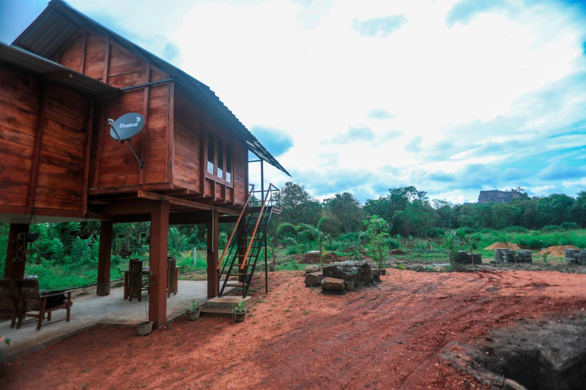 Lion Wood Treehouse Villa Talkote Екстериор снимка