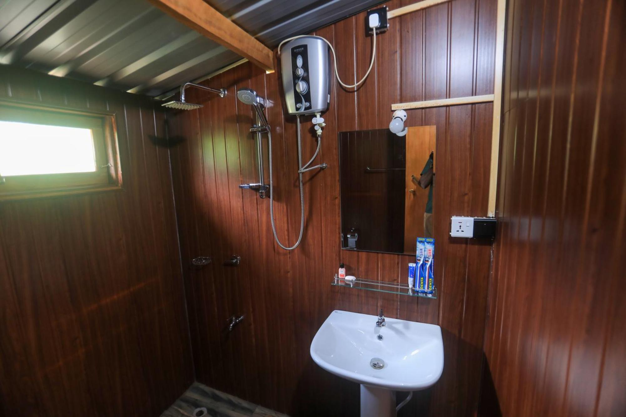 Lion Wood Treehouse Villa Talkote Екстериор снимка