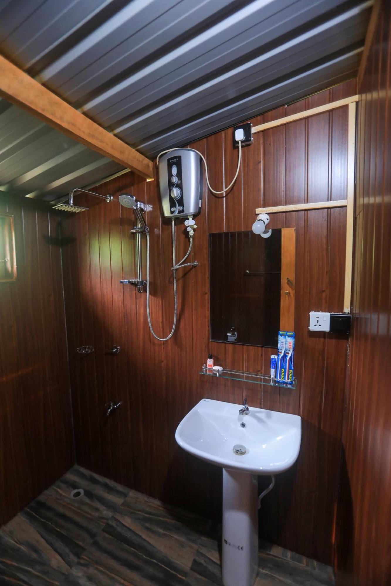 Lion Wood Treehouse Villa Talkote Екстериор снимка