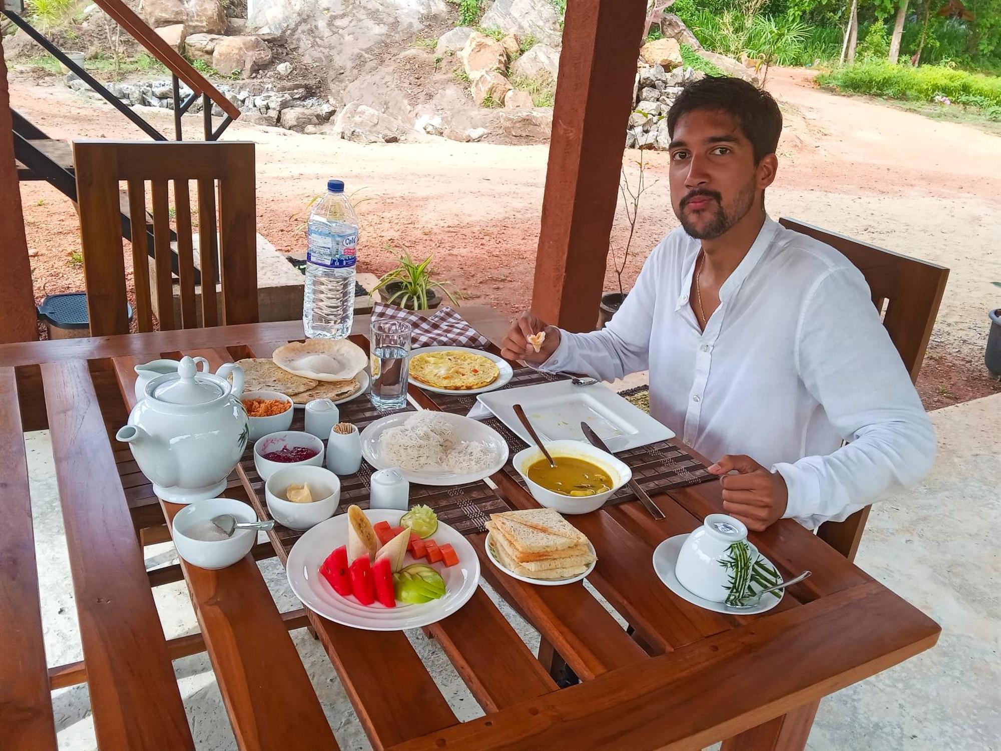 Lion Wood Treehouse Villa Talkote Екстериор снимка