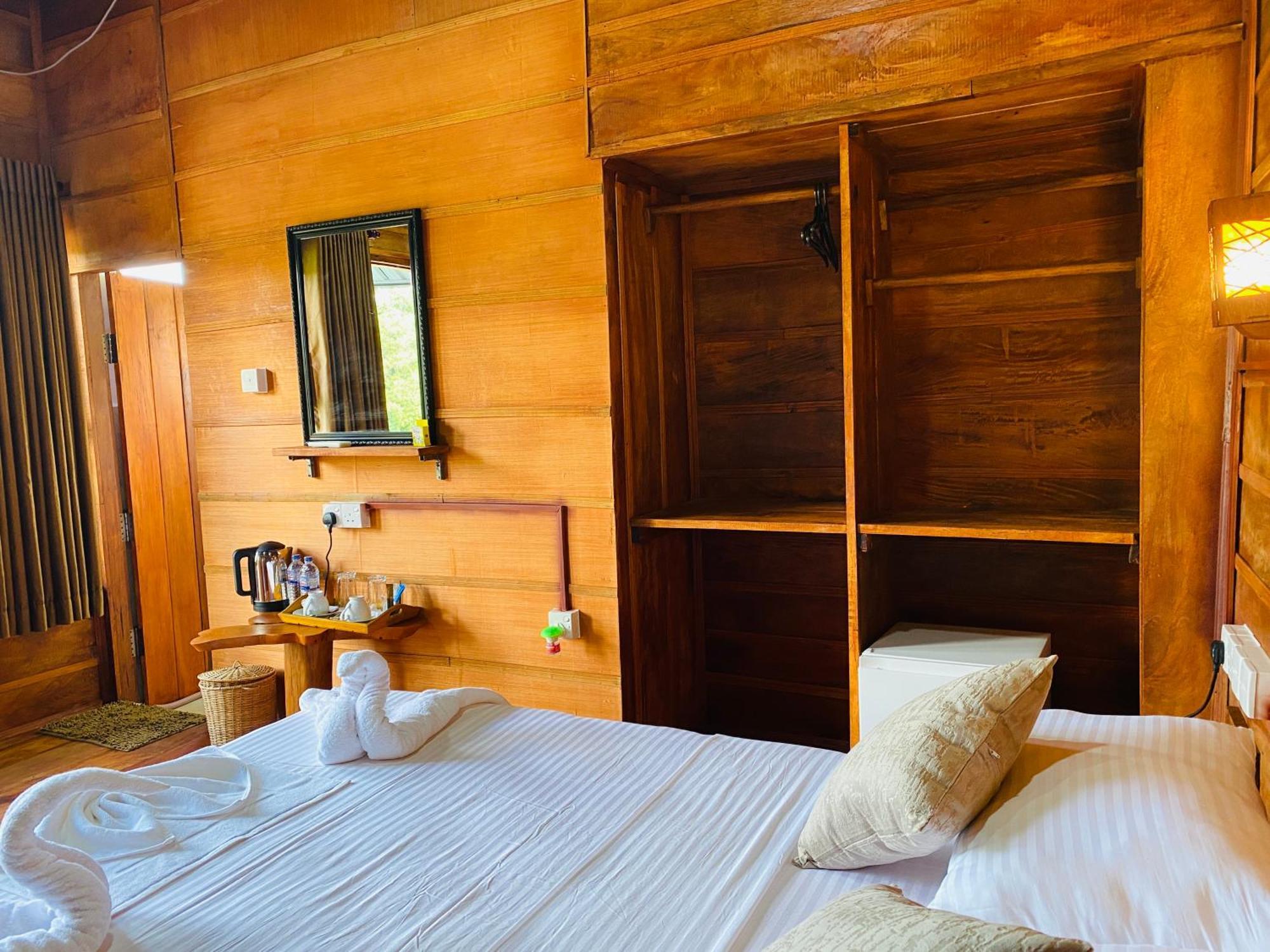 Lion Wood Treehouse Villa Talkote Екстериор снимка